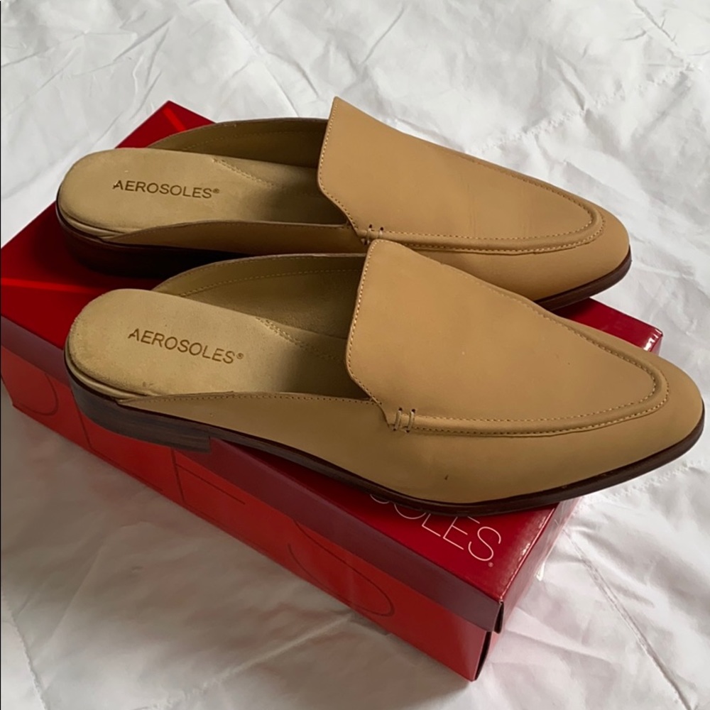 Aerosoles East Wing Leather Slides